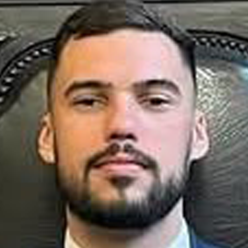 Dr. Matheus Figueiredo